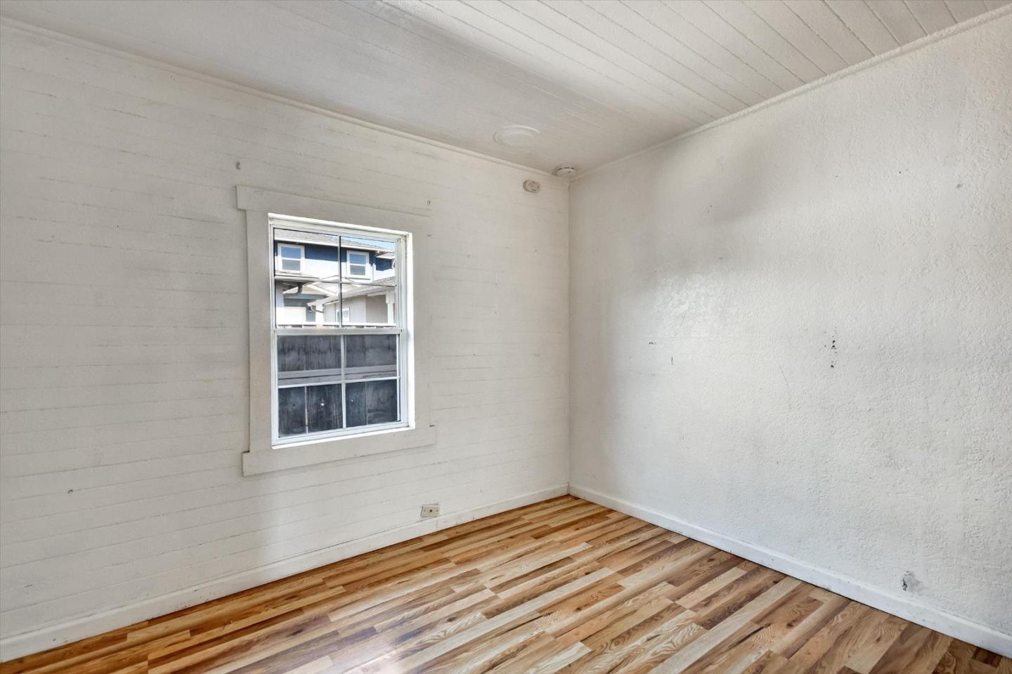 Detail Gallery Image 16 of 36 For 1194 Sherwood Ave, San Jose,  CA 95126 - 2 Beds | 1 Baths