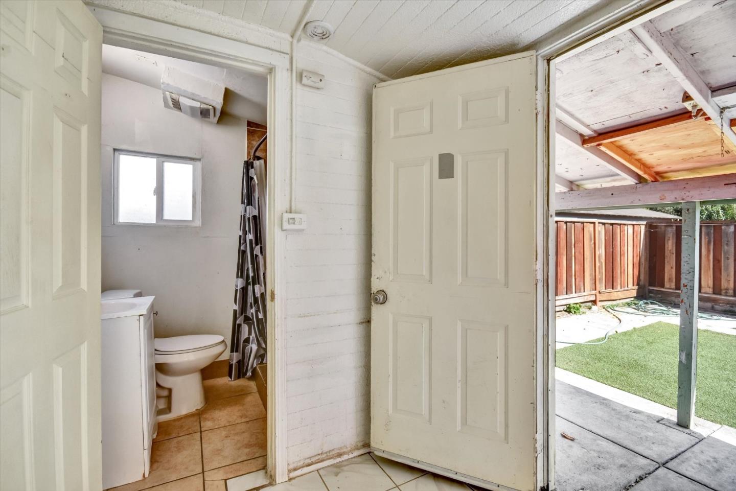Detail Gallery Image 22 of 36 For 1194 Sherwood Ave, San Jose,  CA 95126 - 2 Beds | 1 Baths