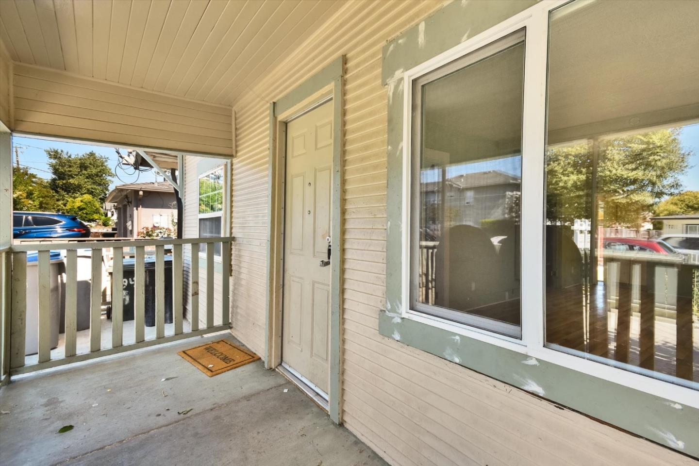 Detail Gallery Image 3 of 36 For 1194 Sherwood Ave, San Jose,  CA 95126 - 2 Beds | 1 Baths
