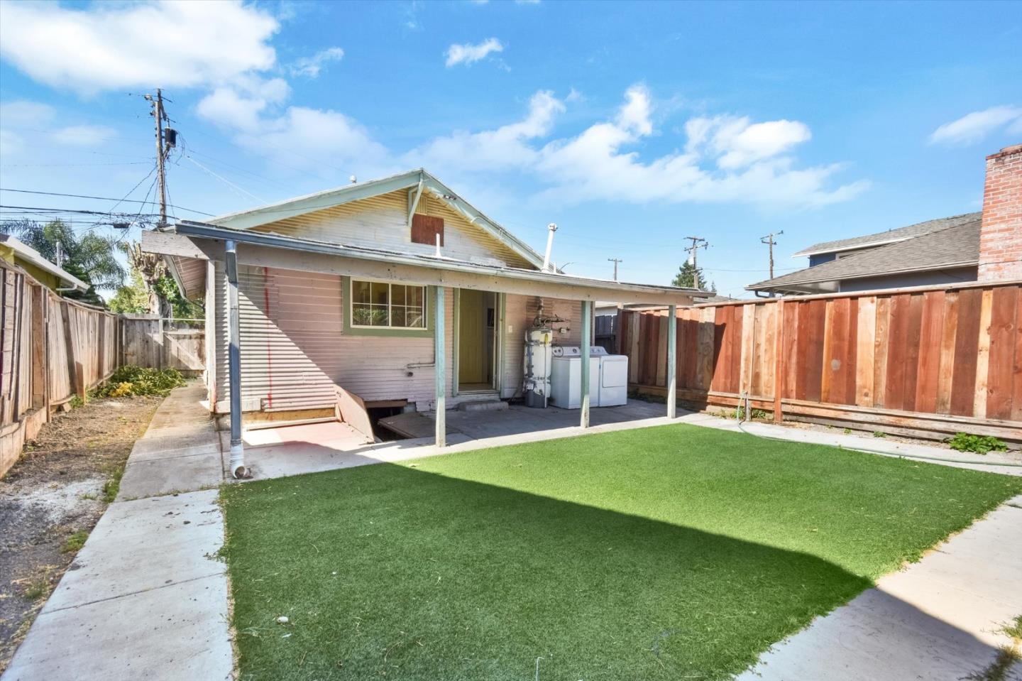 Detail Gallery Image 30 of 36 For 1194 Sherwood Ave, San Jose,  CA 95126 - 2 Beds | 1 Baths