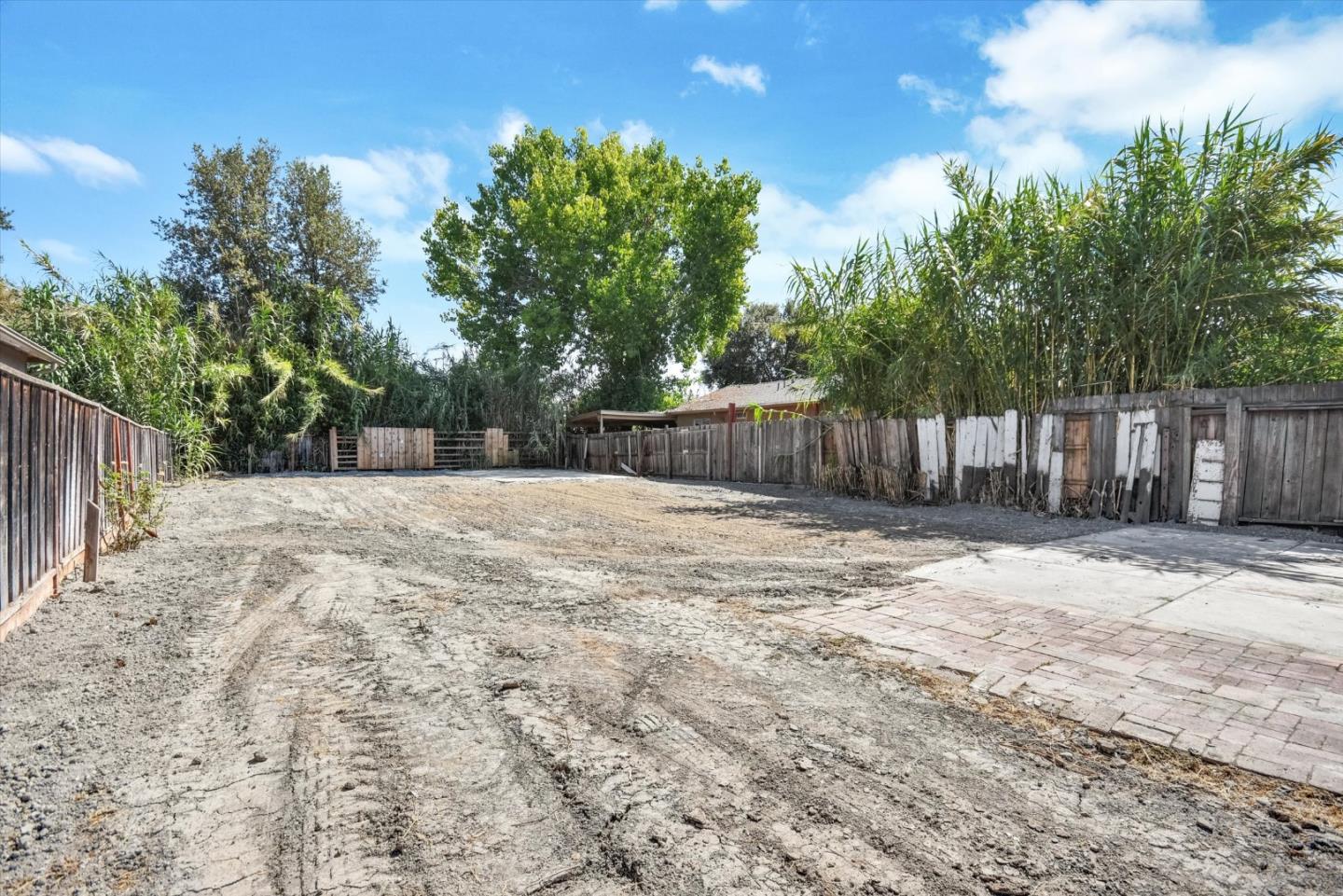 Detail Gallery Image 34 of 36 For 1194 Sherwood Ave, San Jose,  CA 95126 - 2 Beds | 1 Baths