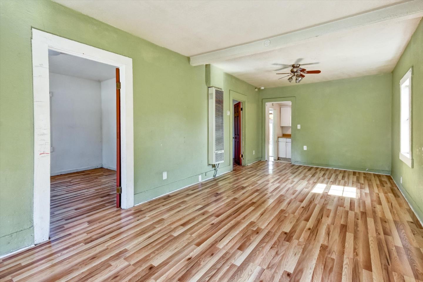 Detail Gallery Image 7 of 36 For 1194 Sherwood Ave, San Jose,  CA 95126 - 2 Beds | 1 Baths