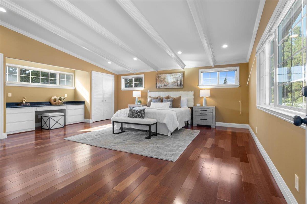 Detail Gallery Image 23 of 59 For 510 Sunnymount Ave, Sunnyvale,  CA 94087 - 4 Beds | 2/1 Baths