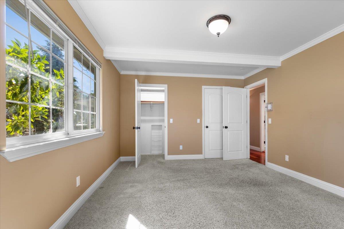 Detail Gallery Image 31 of 59 For 510 Sunnymount Ave, Sunnyvale,  CA 94087 - 4 Beds | 2/1 Baths