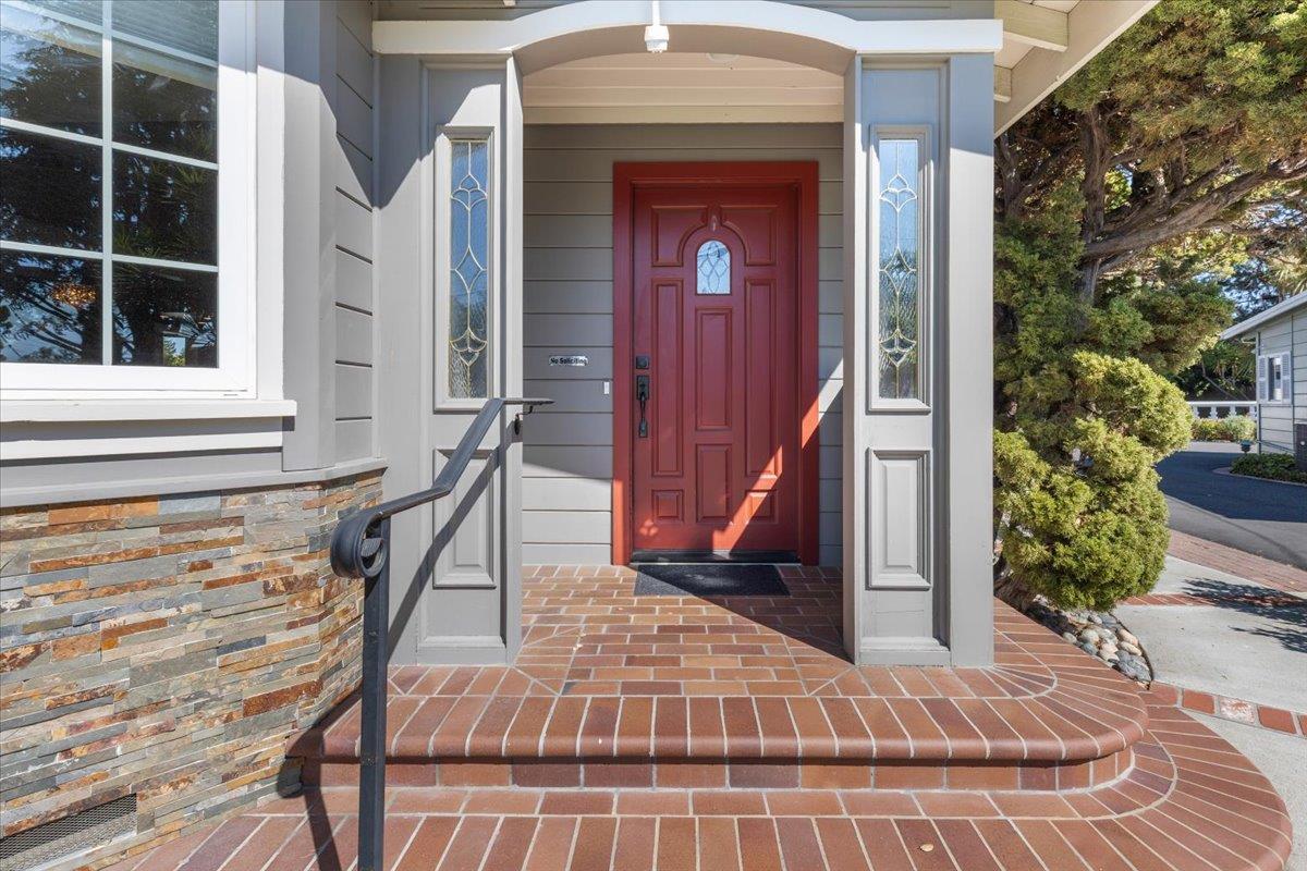 Detail Gallery Image 4 of 59 For 510 Sunnymount Ave, Sunnyvale,  CA 94087 - 4 Beds | 2/1 Baths