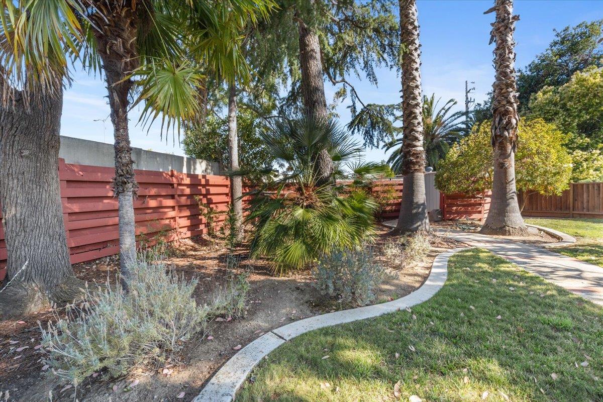 Detail Gallery Image 49 of 59 For 510 Sunnymount Ave, Sunnyvale,  CA 94087 - 4 Beds | 2/1 Baths