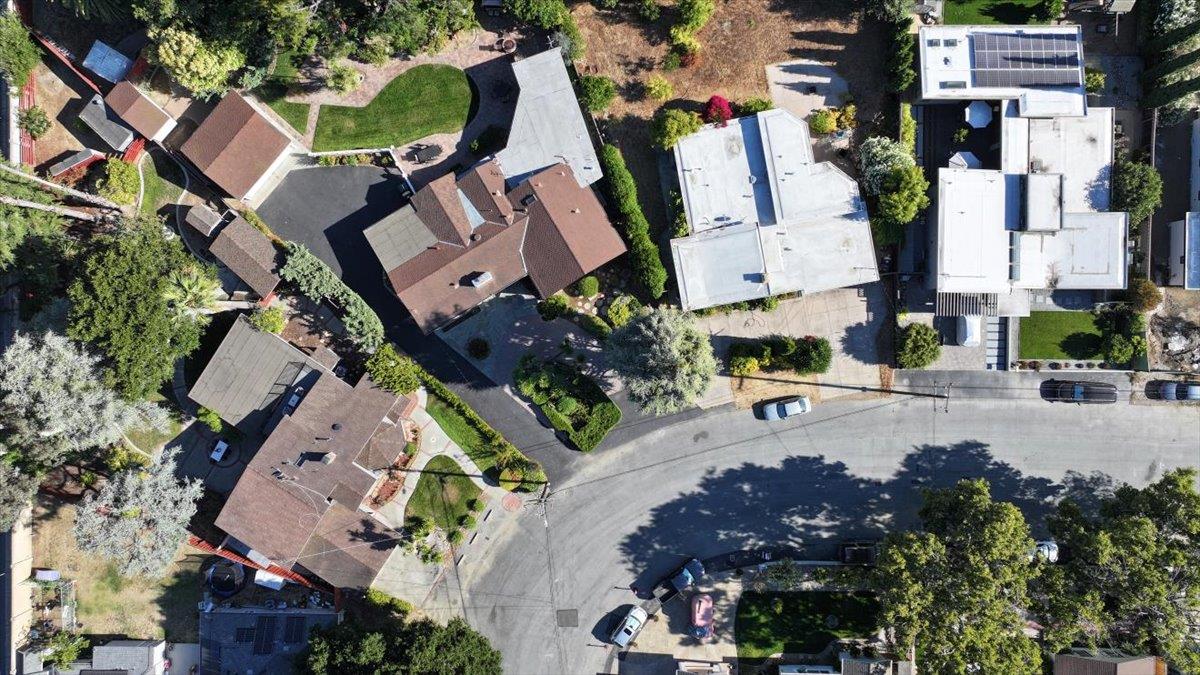 Detail Gallery Image 54 of 59 For 510 Sunnymount Ave, Sunnyvale,  CA 94087 - 4 Beds | 2/1 Baths