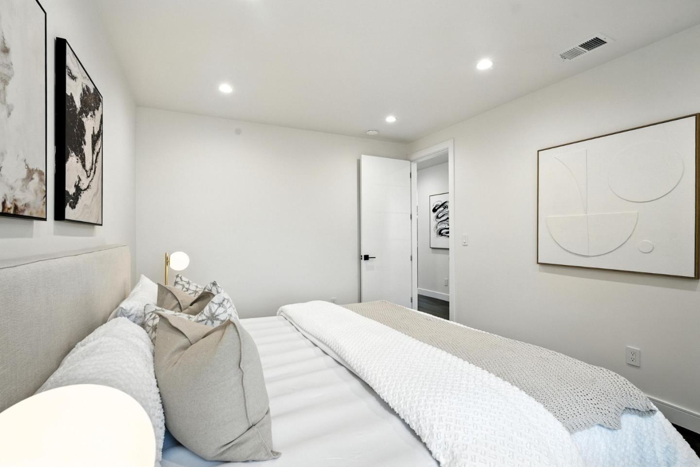 Detail Gallery Image 22 of 81 For 651 41st Ave, San Francisco,  CA 94121 - 5 Beds | 4 Baths