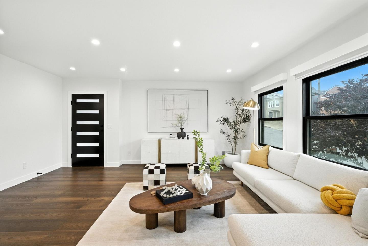 Detail Gallery Image 4 of 81 For 651 41st Ave, San Francisco,  CA 94121 - 5 Beds | 4 Baths