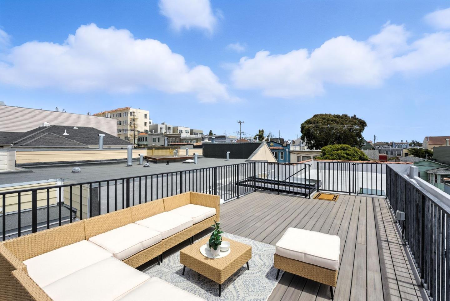 Detail Gallery Image 57 of 81 For 651 41st Ave, San Francisco,  CA 94121 - 5 Beds | 4 Baths