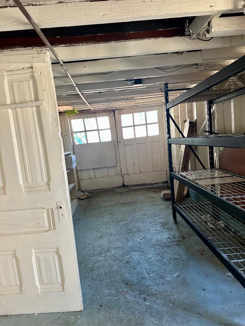 Detail Gallery Image 15 of 24 For 309 Congress Ave, Pacific Grove,  CA 93950 - 2 Beds | 1 Baths