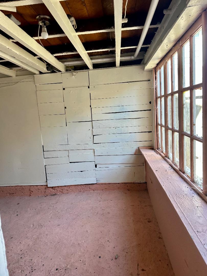 Detail Gallery Image 16 of 24 For 309 Congress Ave, Pacific Grove,  CA 93950 - 2 Beds | 1 Baths