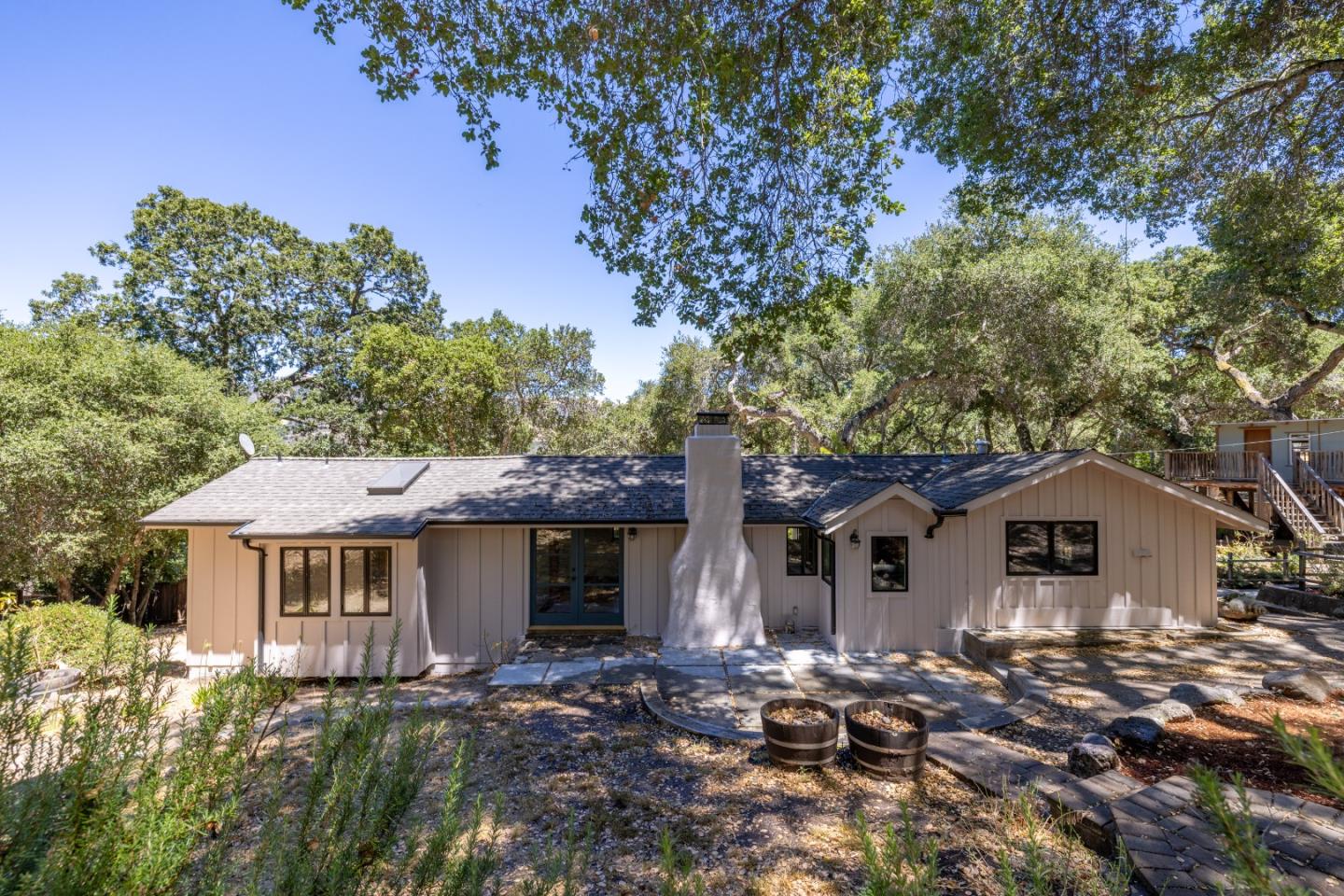 Detail Gallery Image 2 of 59 For 146 Calle De La Ventana, Carmel Valley,  CA 93924 - 3 Beds | 2 Baths