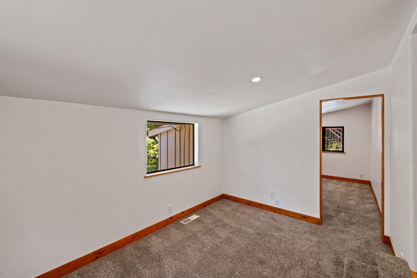 Detail Gallery Image 24 of 59 For 146 Calle De La Ventana, Carmel Valley,  CA 93924 - 3 Beds | 2 Baths