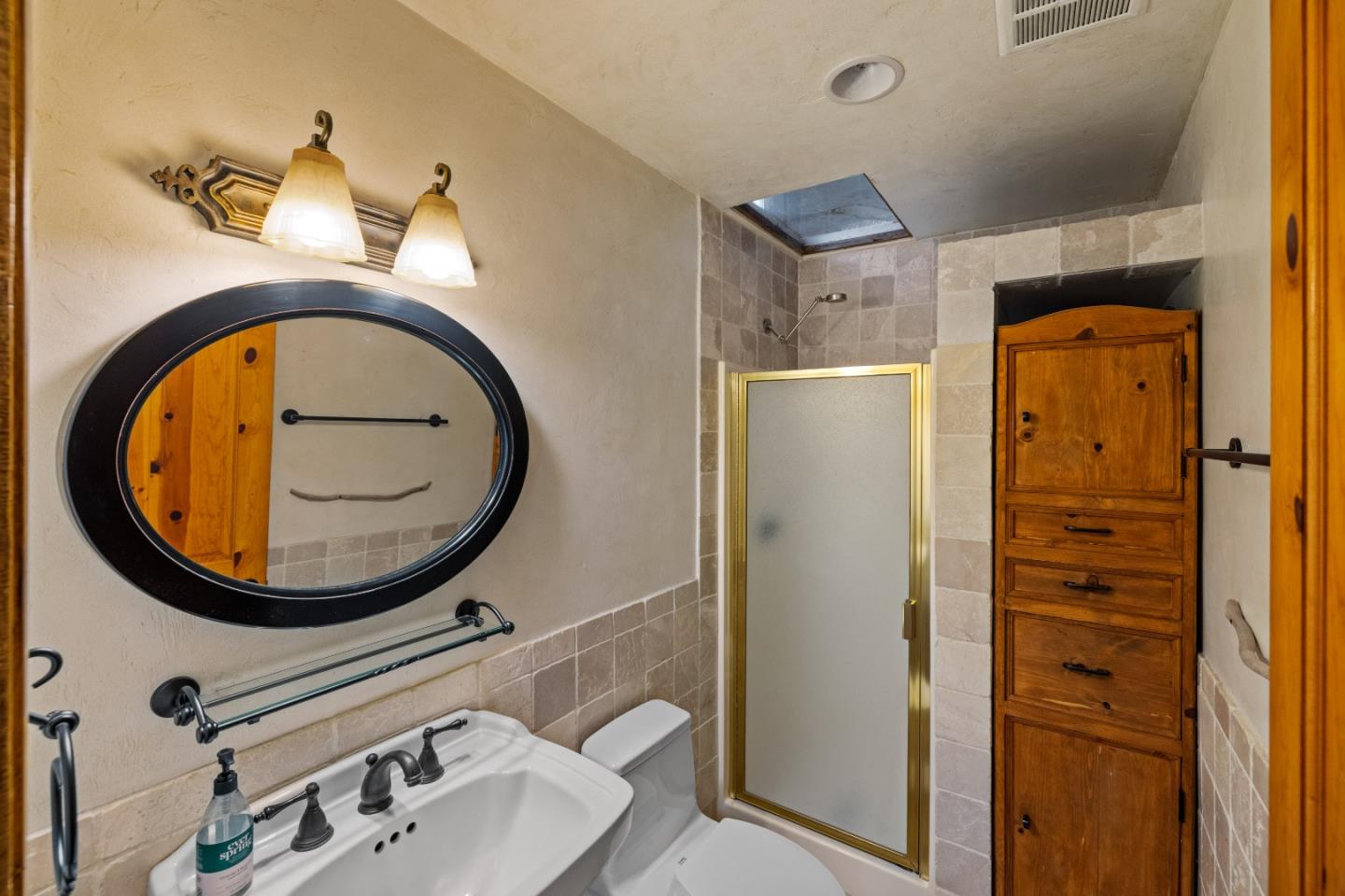 Detail Gallery Image 28 of 59 For 146 Calle De La Ventana, Carmel Valley,  CA 93924 - 3 Beds | 2 Baths