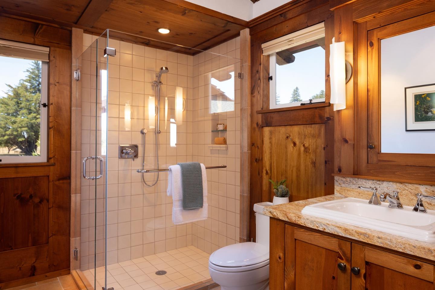 Detail Gallery Image 21 of 66 For 1800 Back Ranch Rd, Santa Cruz,  CA 95060 - 5 Beds | 5 Baths