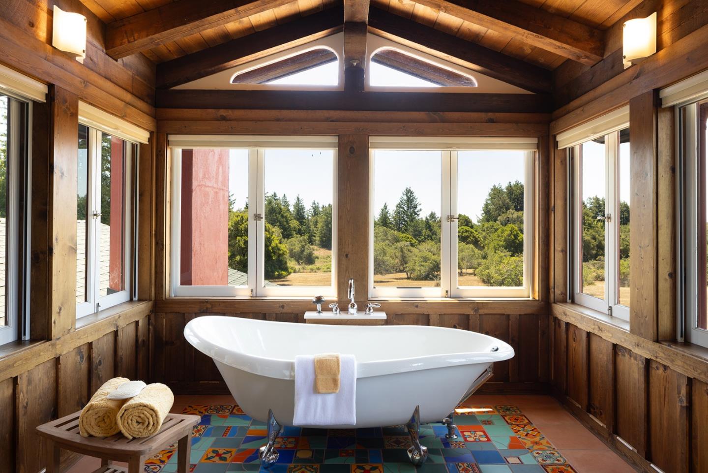 Detail Gallery Image 24 of 66 For 1800 Back Ranch Rd, Santa Cruz,  CA 95060 - 5 Beds | 5 Baths
