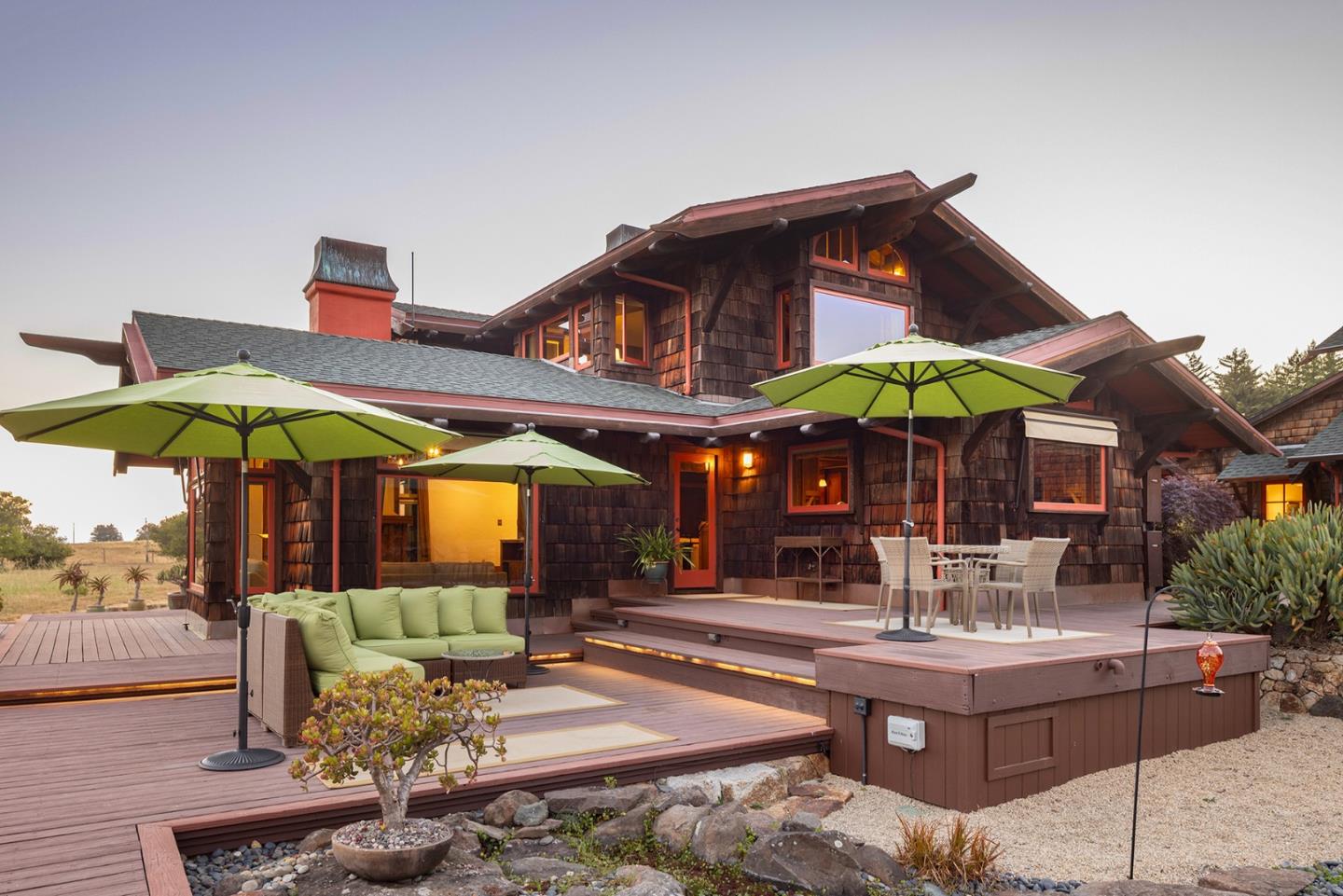 Detail Gallery Image 3 of 66 For 1800 Back Ranch Rd, Santa Cruz,  CA 95060 - 5 Beds | 5 Baths