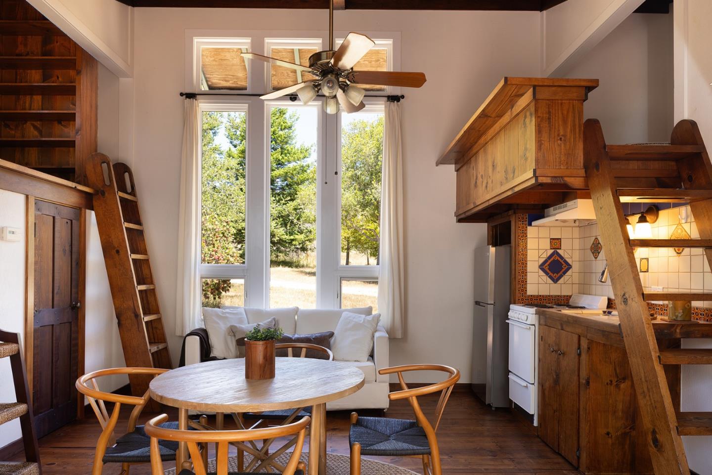 Detail Gallery Image 57 of 66 For 1800 Back Ranch Rd, Santa Cruz,  CA 95060 - 5 Beds | 5 Baths