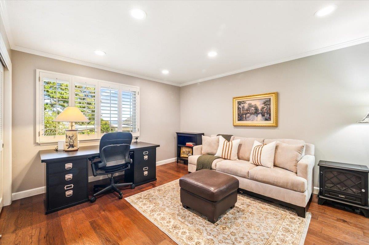 Detail Gallery Image 25 of 28 For 11 Skyline Crst, Monterey,  CA 93940 - 3 Beds | 2 Baths