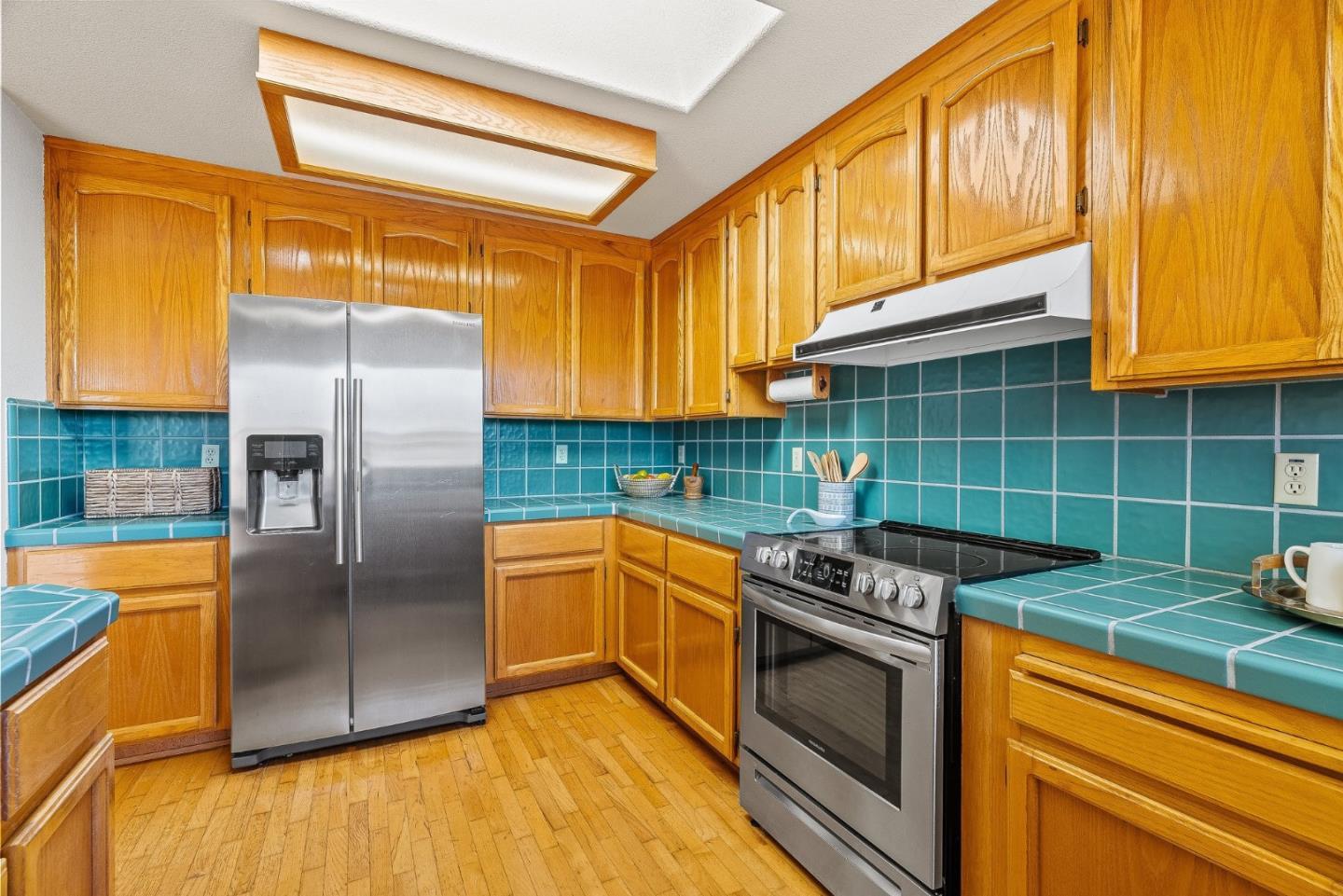 Detail Gallery Image 21 of 41 For 3715 Tranquility Ct, Santa Cruz,  CA 95062 - 3 Beds | 2/1 Baths