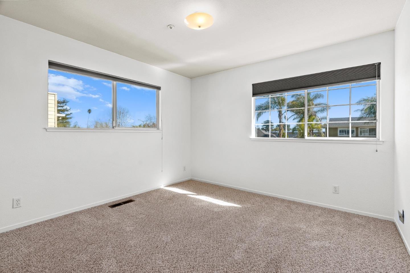 Detail Gallery Image 30 of 41 For 3715 Tranquility Ct, Santa Cruz,  CA 95062 - 3 Beds | 2/1 Baths