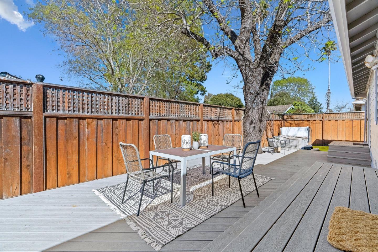 Detail Gallery Image 38 of 41 For 3715 Tranquility Ct, Santa Cruz,  CA 95062 - 3 Beds | 2/1 Baths