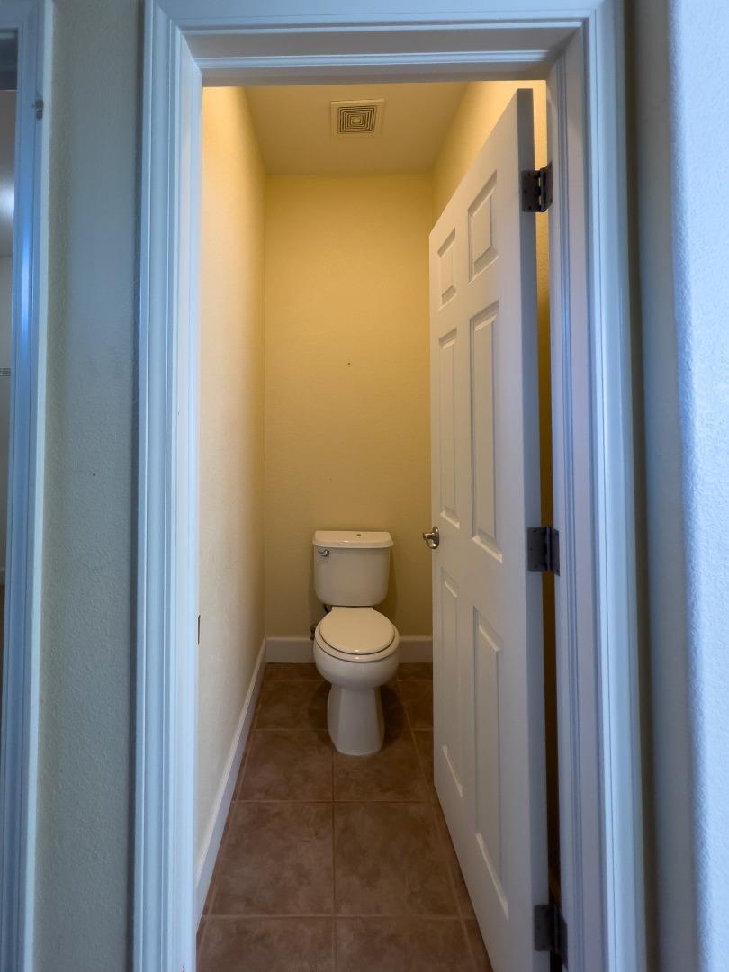 Detail Gallery Image 17 of 26 For 448 Tolman Way, Merced,  CA 95348 - 4 Beds | 2/1 Baths