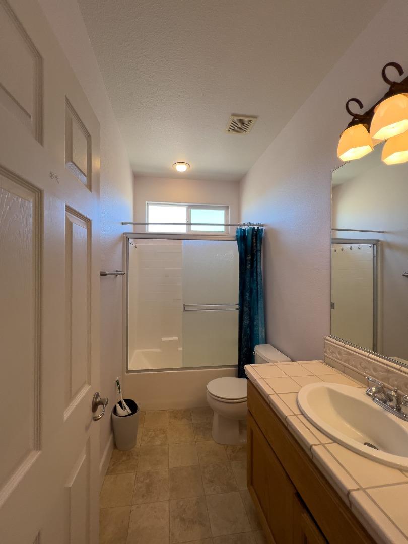 Detail Gallery Image 22 of 26 For 448 Tolman Way, Merced,  CA 95348 - 4 Beds | 2/1 Baths