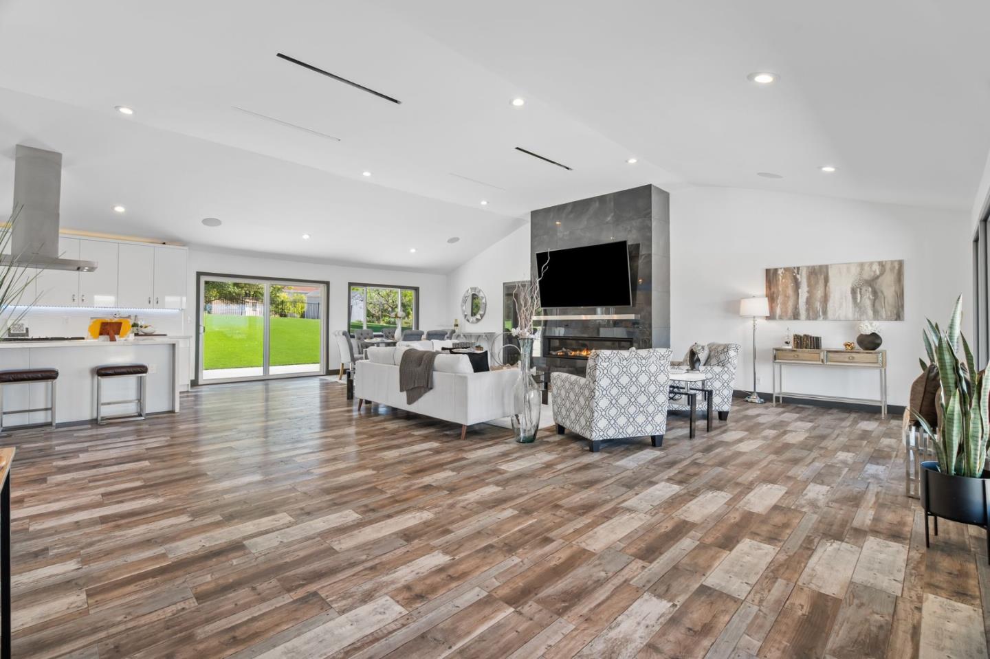 Detail Gallery Image 12 of 77 For 640 Evans Rd, Milpitas,  CA 95035 - 4 Beds | 3 Baths