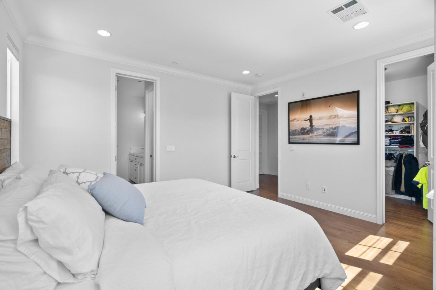 Detail Gallery Image 17 of 36 For 641 Turnbuckle Dr #1701,  Redwood City,  CA 94063 - 2 Beds | 2/1 Baths