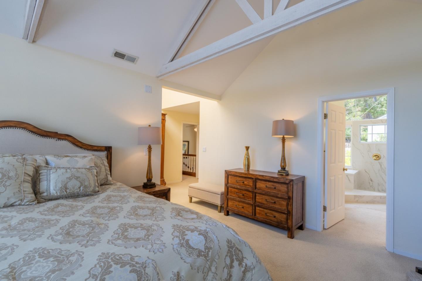 Detail Gallery Image 23 of 41 For 6 Huckleberry Ct, Monterey,  CA 93940 - 3 Beds | 2/1 Baths