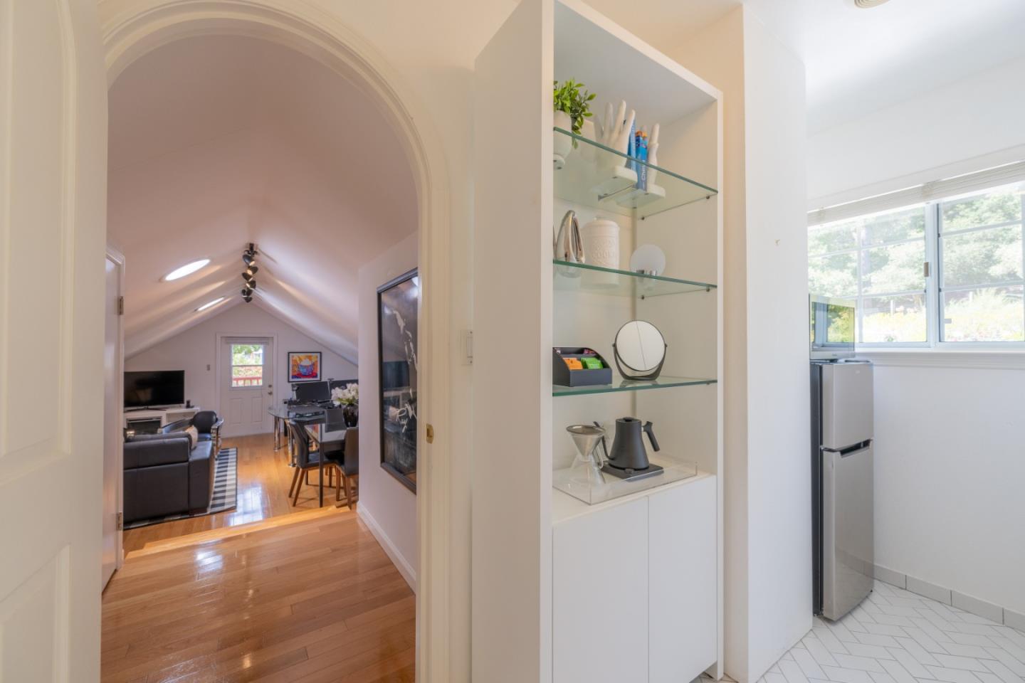 Detail Gallery Image 29 of 41 For 6 Huckleberry Ct, Monterey,  CA 93940 - 3 Beds | 2/1 Baths