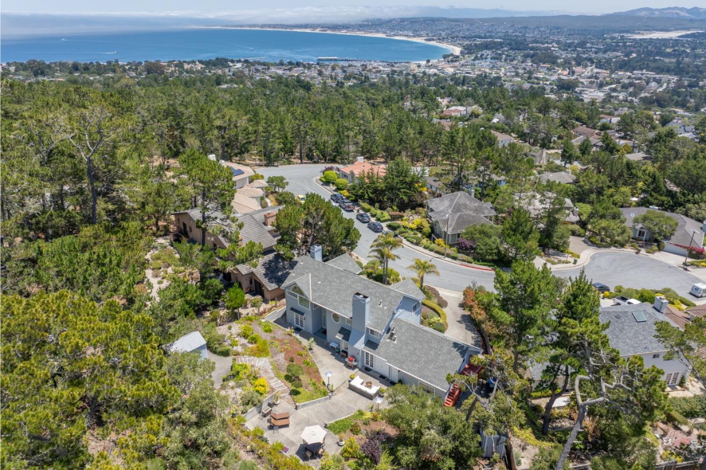Detail Gallery Image 38 of 41 For 6 Huckleberry Ct, Monterey,  CA 93940 - 3 Beds | 2/1 Baths