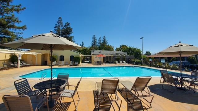 Detail Gallery Image 22 of 23 For 385 Chateau La Salle Dr #385,  San Jose,  CA 95111 - 3 Beds | 2 Baths