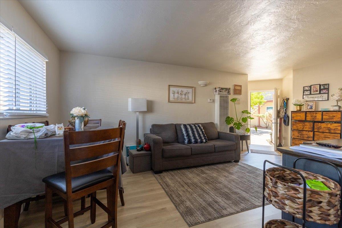 Detail Gallery Image 12 of 25 For 2041 Beatrice Ct, San Jose,  CA 95128 - – Beds | – Baths