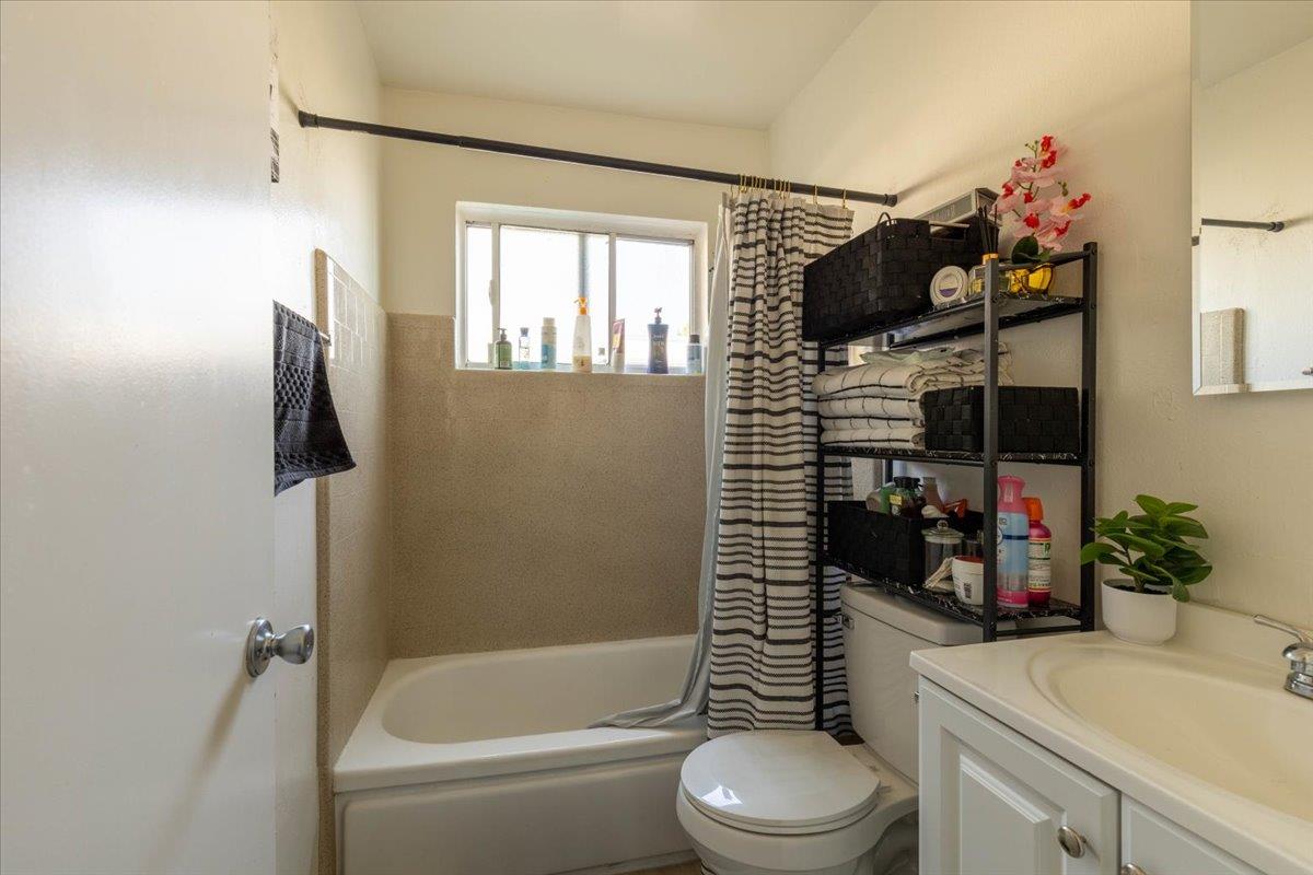 Detail Gallery Image 14 of 25 For 2041 Beatrice Ct, San Jose,  CA 95128 - – Beds | – Baths