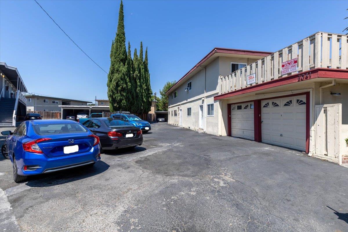 Detail Gallery Image 3 of 25 For 2041 Beatrice Ct, San Jose,  CA 95128 - – Beds | – Baths