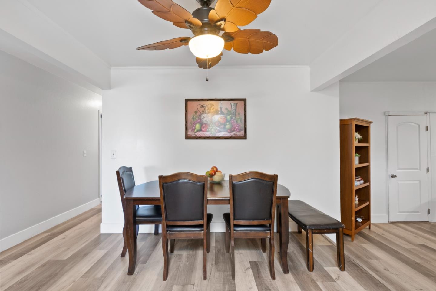 Detail Gallery Image 11 of 43 For 2493 Alfred Way, San Jose,  CA 95122 - 3 Beds | 2 Baths