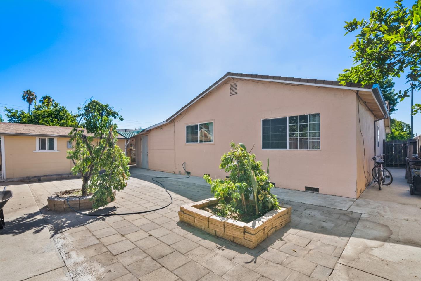 Detail Gallery Image 42 of 43 For 2493 Alfred Way, San Jose,  CA 95122 - 3 Beds | 2 Baths