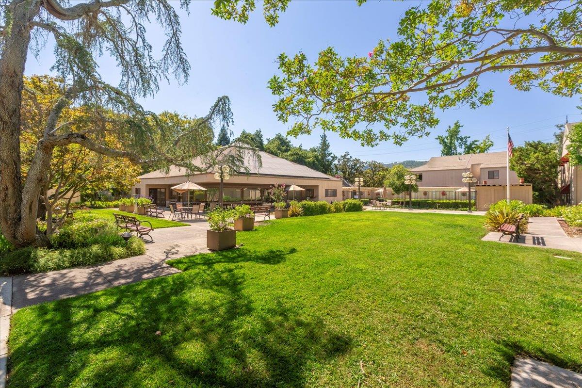 Detail Gallery Image 35 of 36 For 451 Alberto Way #D244,  Los Gatos,  CA 95032 - 2 Beds | 2 Baths