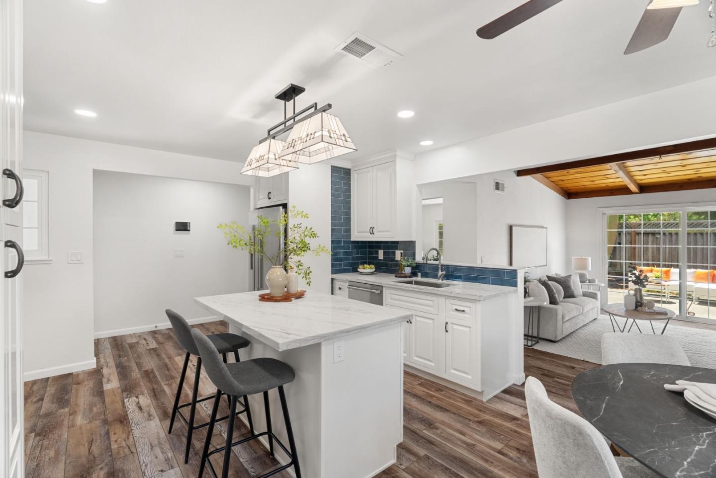 Detail Gallery Image 11 of 58 For 1584 Sonoma Dr, Milpitas,  CA 95035 - 4 Beds | 2 Baths