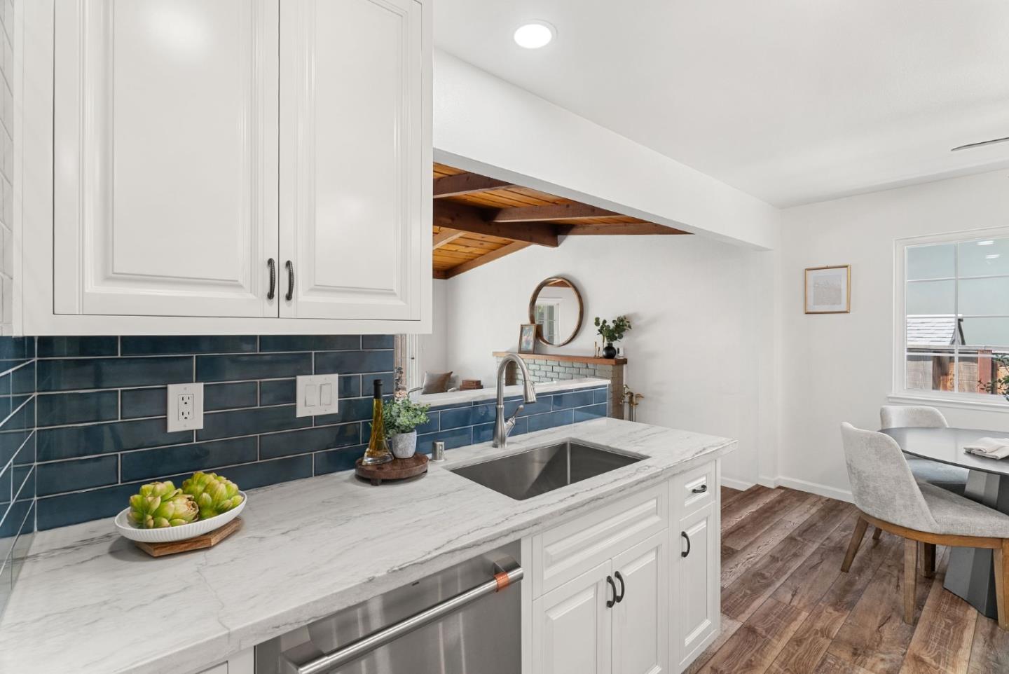 Detail Gallery Image 13 of 58 For 1584 Sonoma Dr, Milpitas,  CA 95035 - 4 Beds | 2 Baths