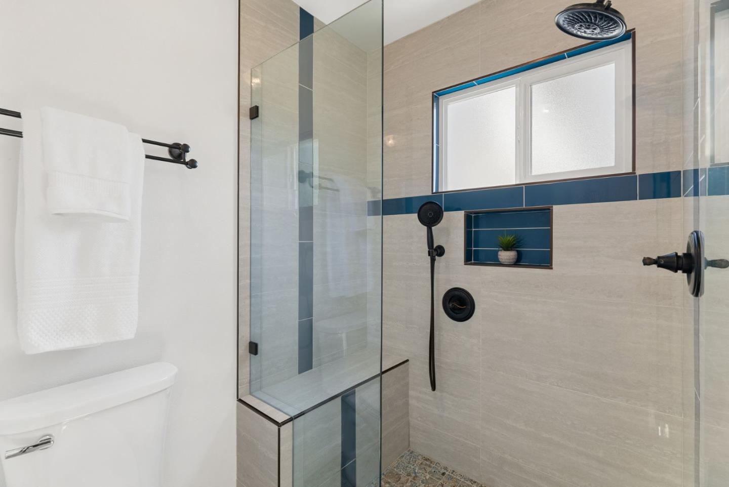 Detail Gallery Image 21 of 58 For 1584 Sonoma Dr, Milpitas,  CA 95035 - 4 Beds | 2 Baths