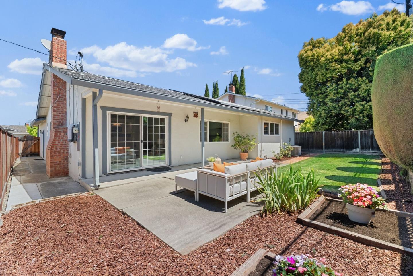 Detail Gallery Image 33 of 58 For 1584 Sonoma Dr, Milpitas,  CA 95035 - 4 Beds | 2 Baths