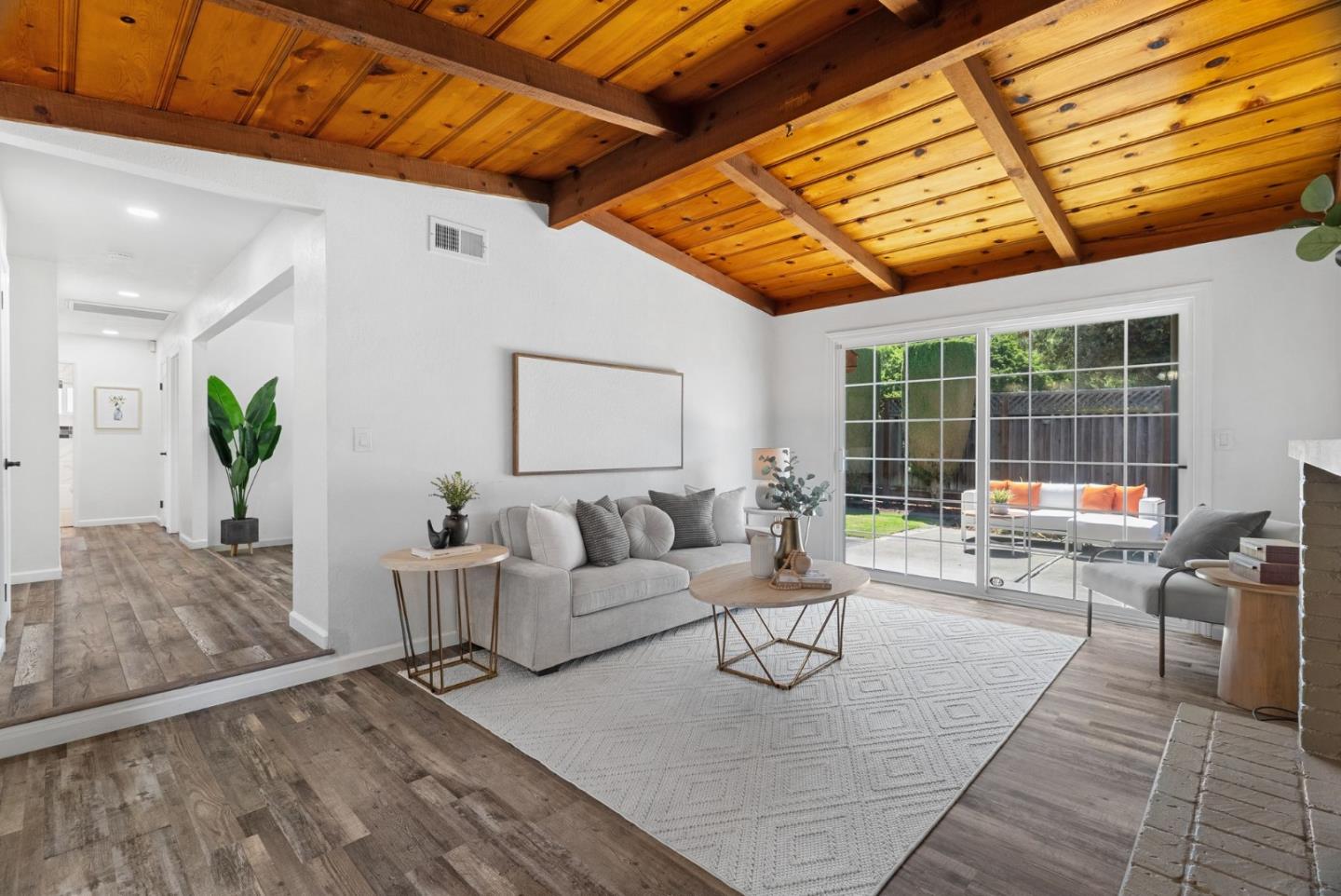 Detail Gallery Image 8 of 58 For 1584 Sonoma Dr, Milpitas,  CA 95035 - 4 Beds | 2 Baths
