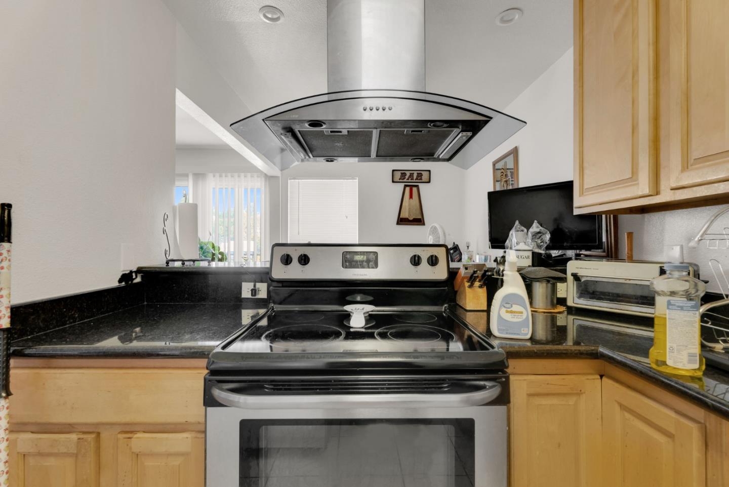 Detail Gallery Image 8 of 23 For 4140 Fran Way, Richmond,  CA 94803 - – Beds | – Baths