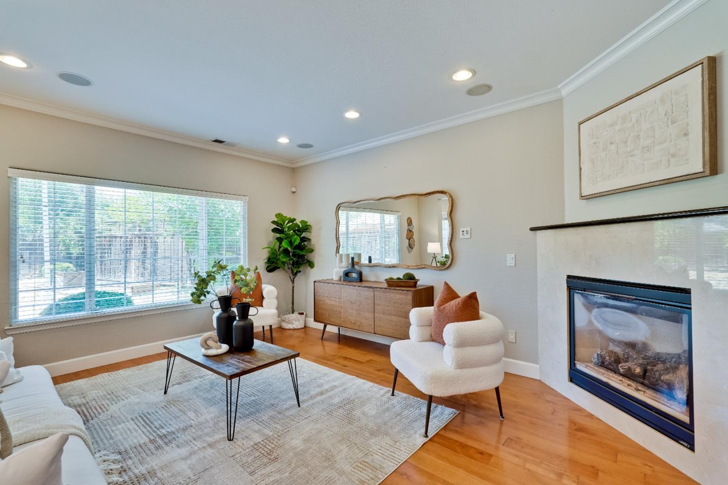 Detail Gallery Image 3 of 31 For 4285 Kirk Rd, San Jose,  CA 95124 - 4 Beds | 2 Baths