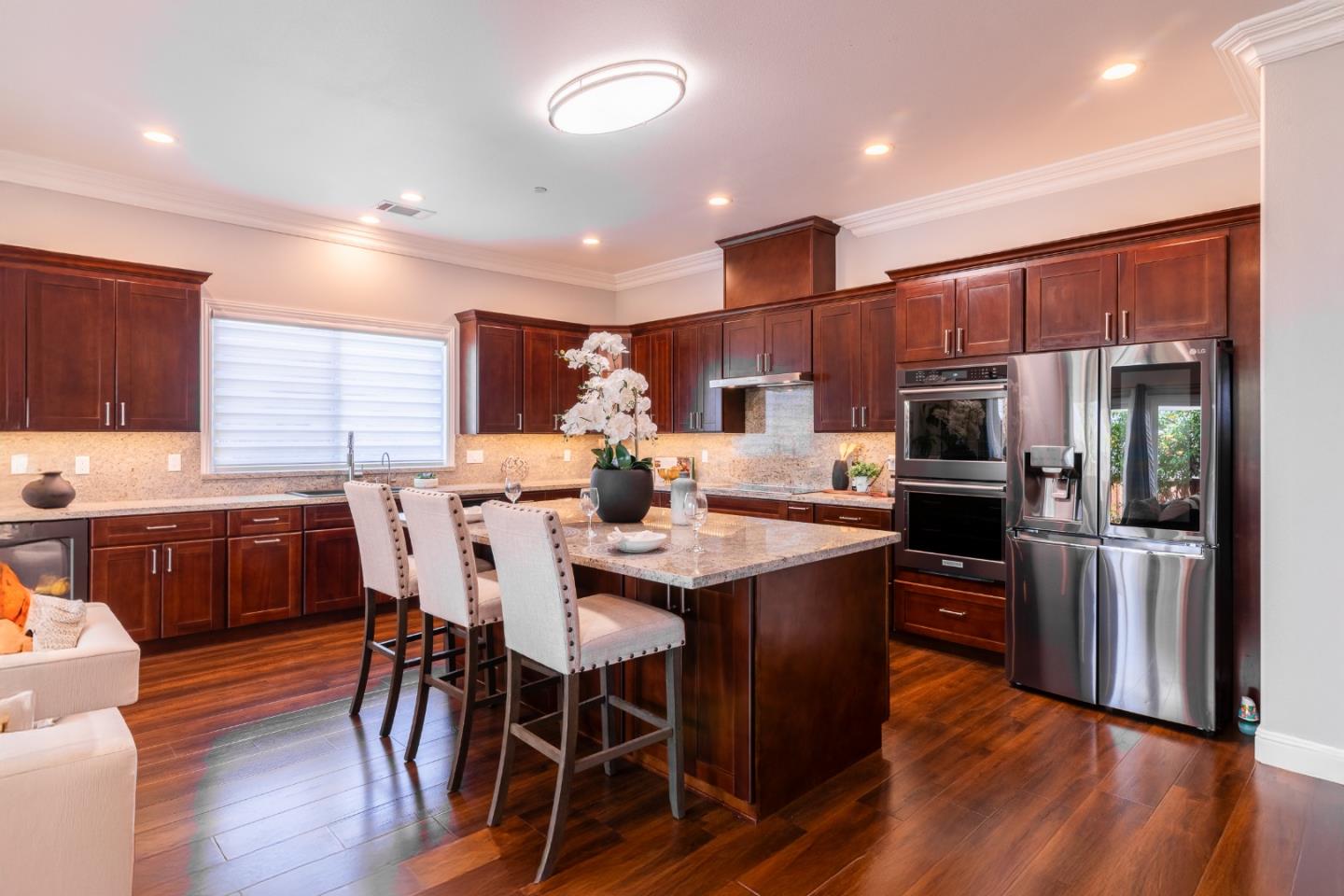 Detail Gallery Image 11 of 56 For 1258 S Stelling Rd, Cupertino,  CA 95014 - 4 Beds | 4/1 Baths
