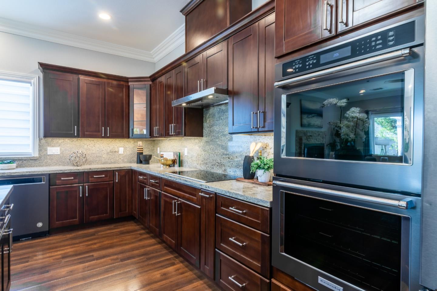 Detail Gallery Image 12 of 56 For 1258 S Stelling Rd, Cupertino,  CA 95014 - 4 Beds | 4/1 Baths